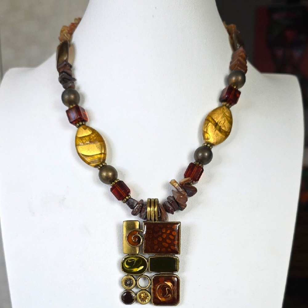 PREMIRE DESIGN NATRUAL STONE & GLASS BEAD NECKLACE